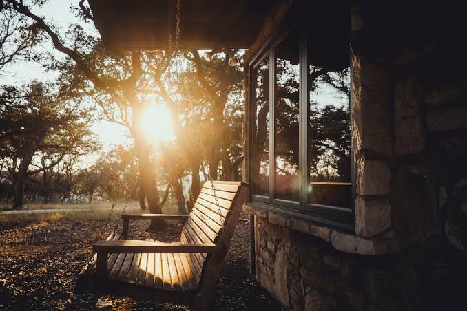 <p>I had </p><p>I had a house in a quiet place </p>