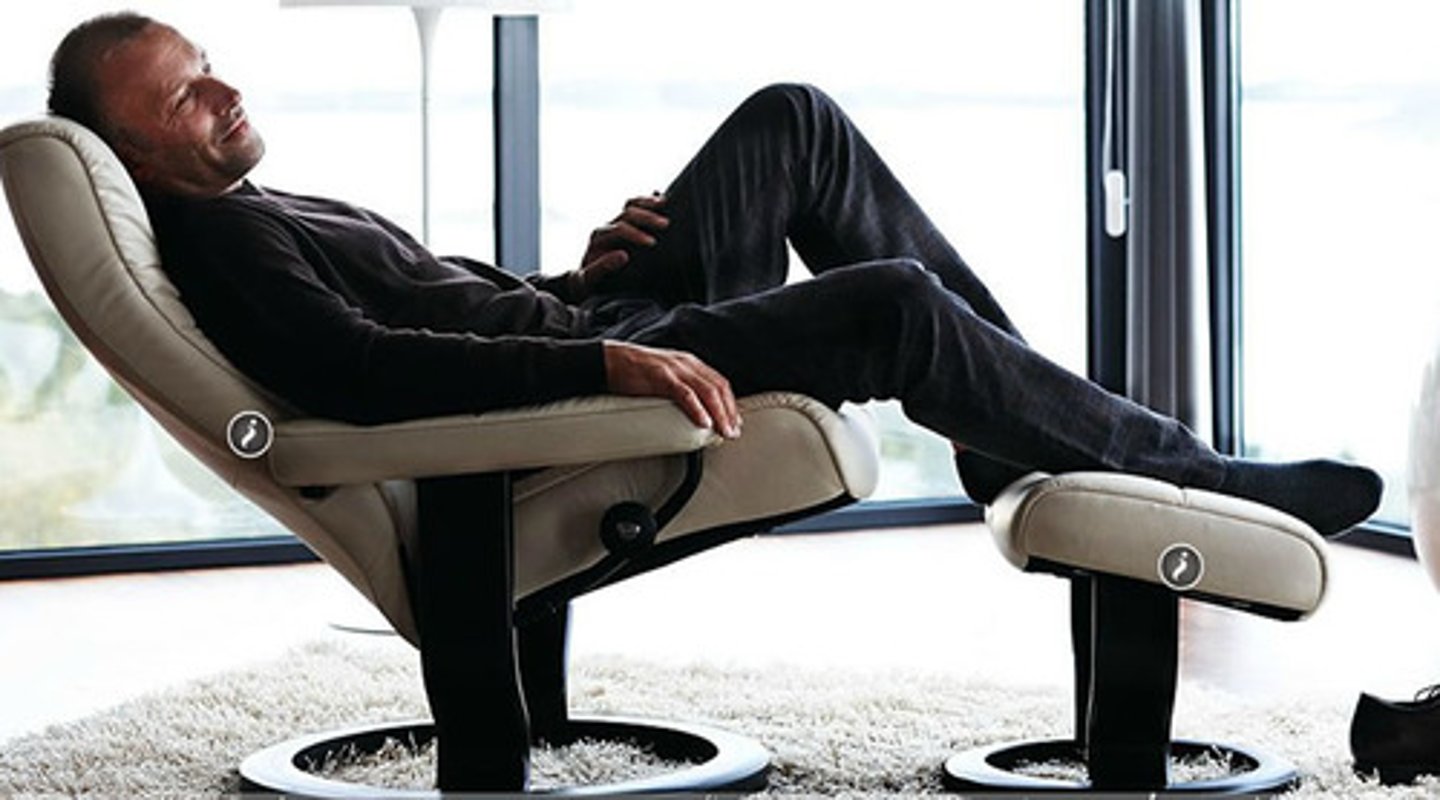 <p>to be comfortable, convenient</p>