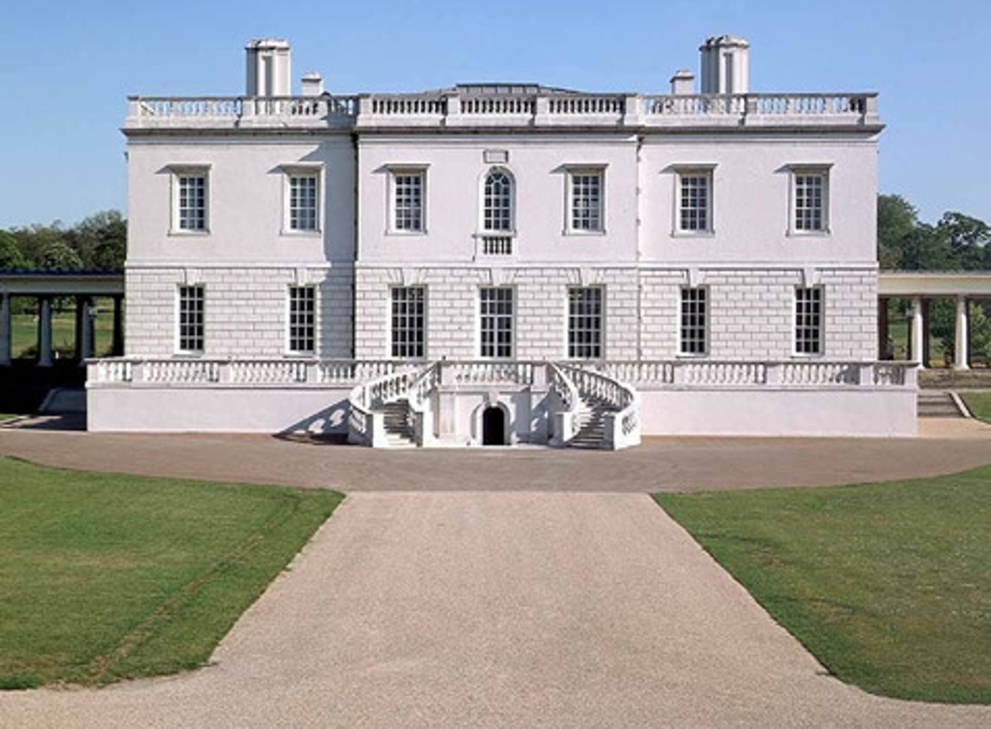 <p>Made by Inigo Jones</p>
