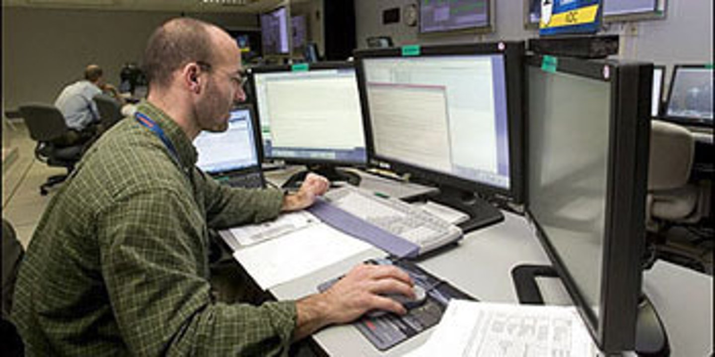 <p>programmer</p>