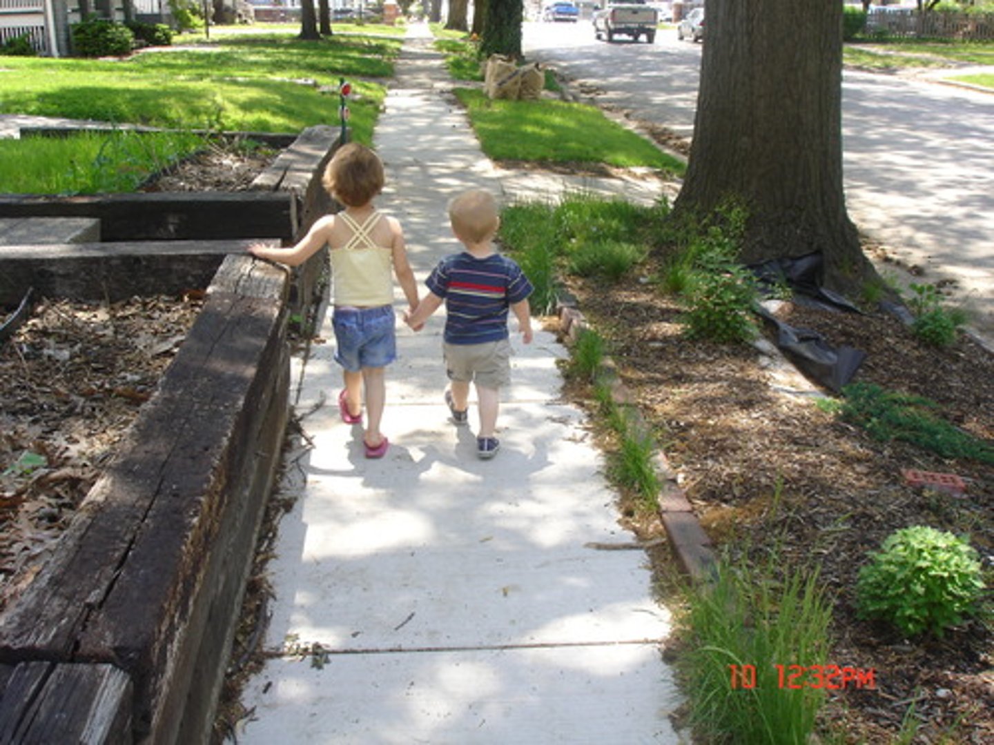 <p>A city design that calls for development, urban revitalization, and suburban reforms that create walkable neighborhoods with a diversity of housing and jobs; a form of smart growth</p>