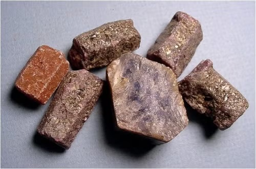 <p>Corundum</p>