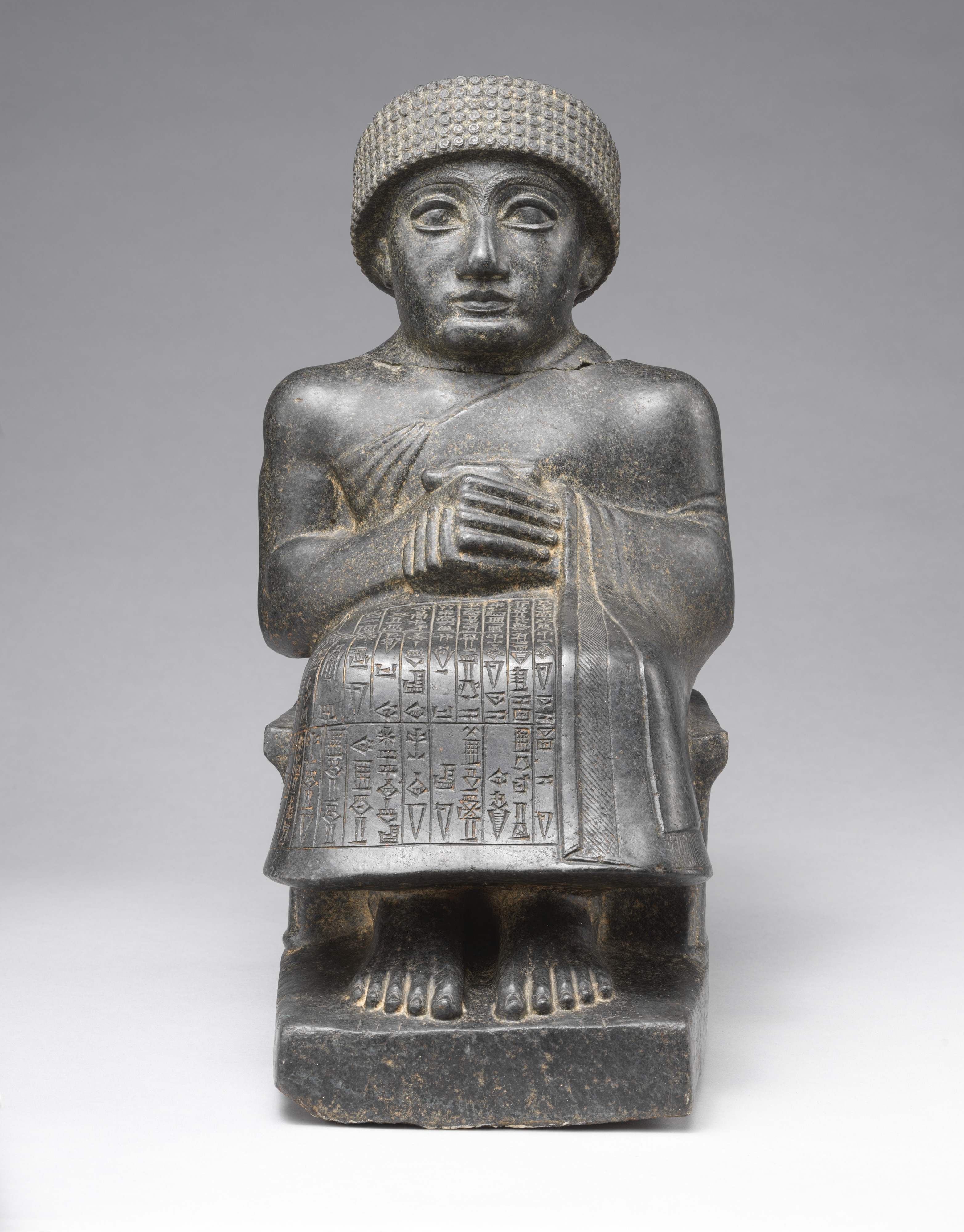 <p>Statue of Gudea as builder (Gudea B)</p>