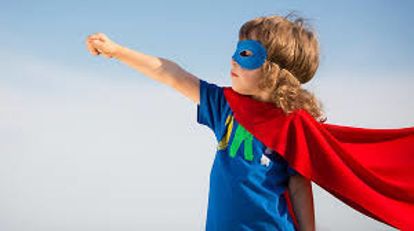 <p>simular; presentar como cierto o real lo que es imaginario o irreal (to pretend)</p>