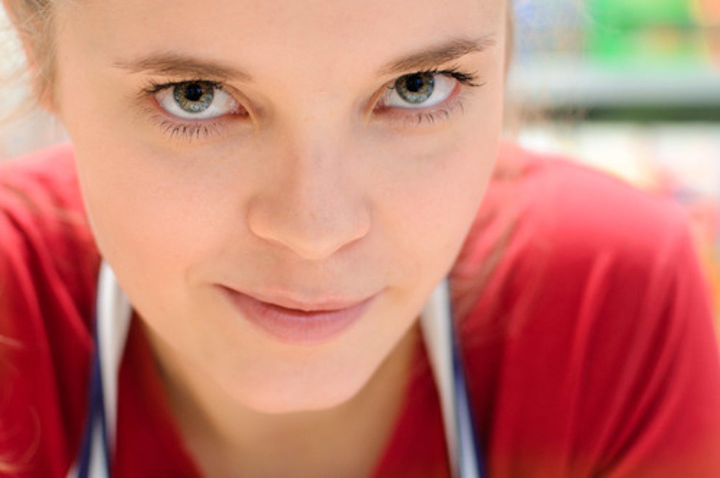 <p>Typically a close-up, the people photographed have little or no freedom of movement.</p>