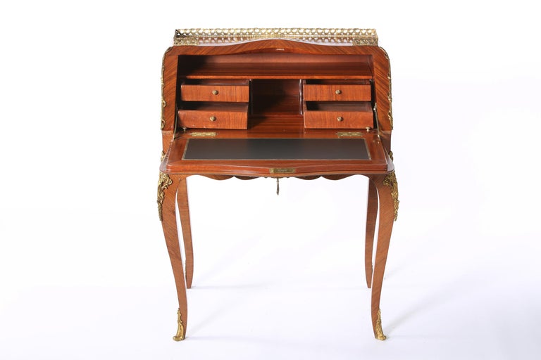 <p>Ladies Writing Desk (creator)</p>