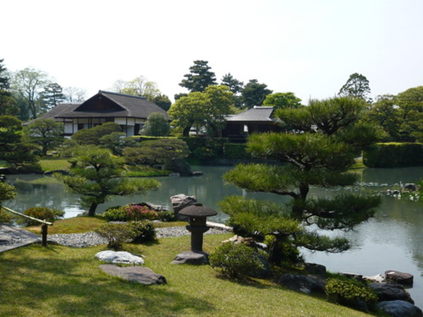 <p>Short path leading to a special house</p>
