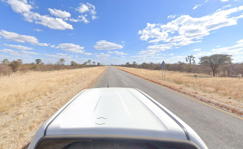 <p>What car is this?</p>