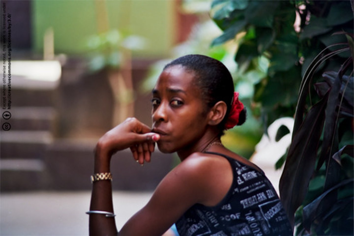 <p>v.p., concern (bear-anxiety), (situation or prospect) being grim</p>