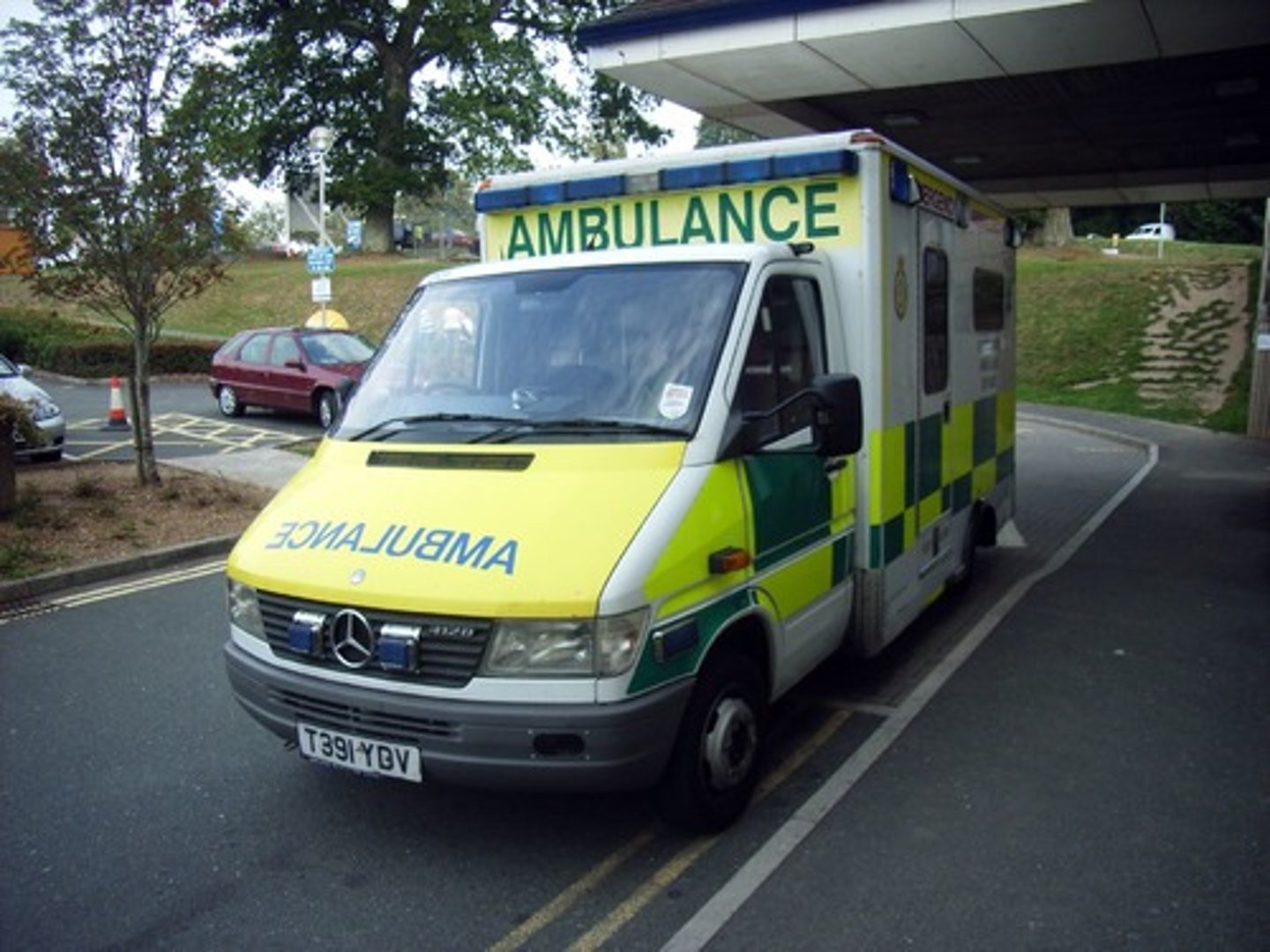 <p>an ambulance</p>