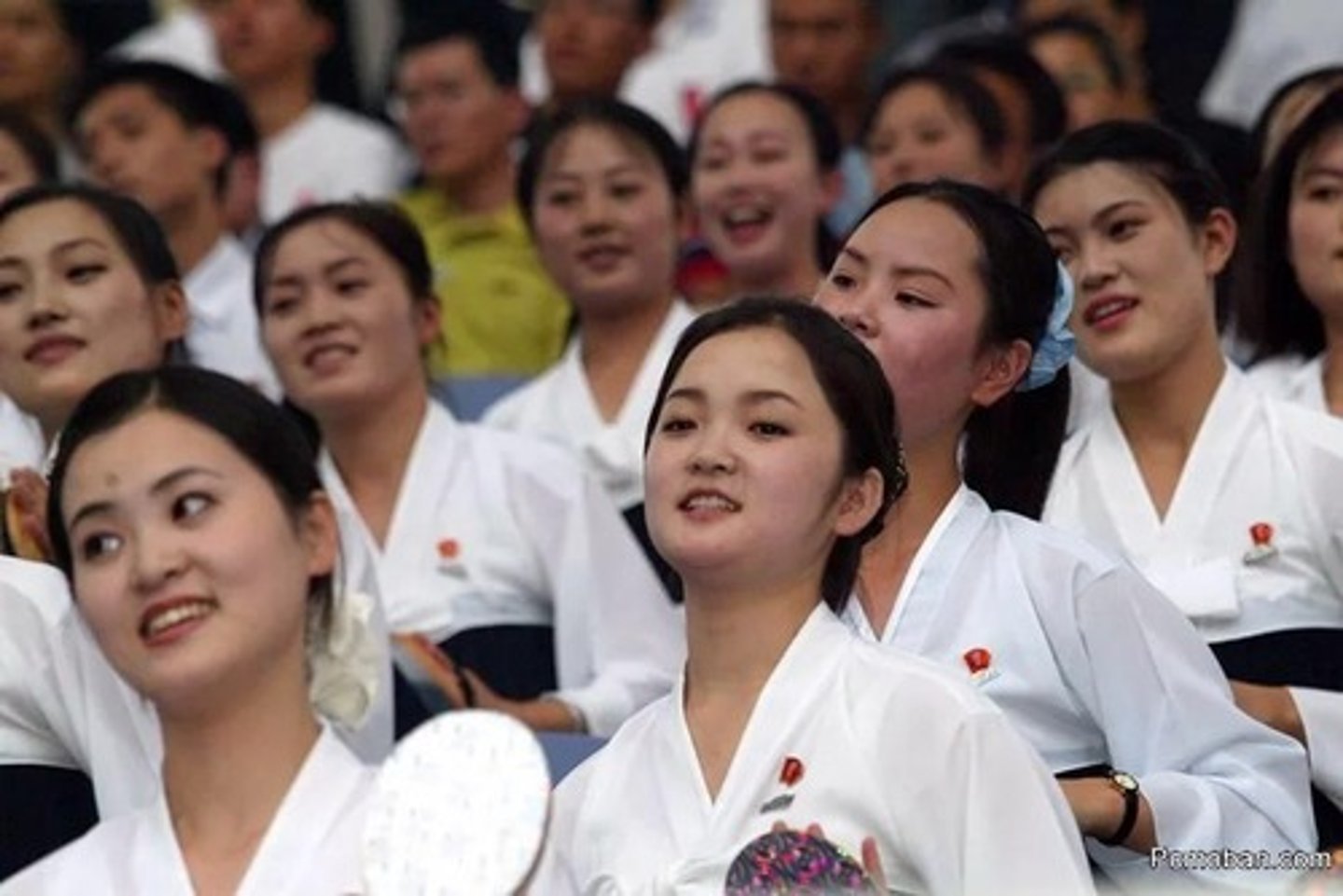 <p>ở độ tuổi teens</p>