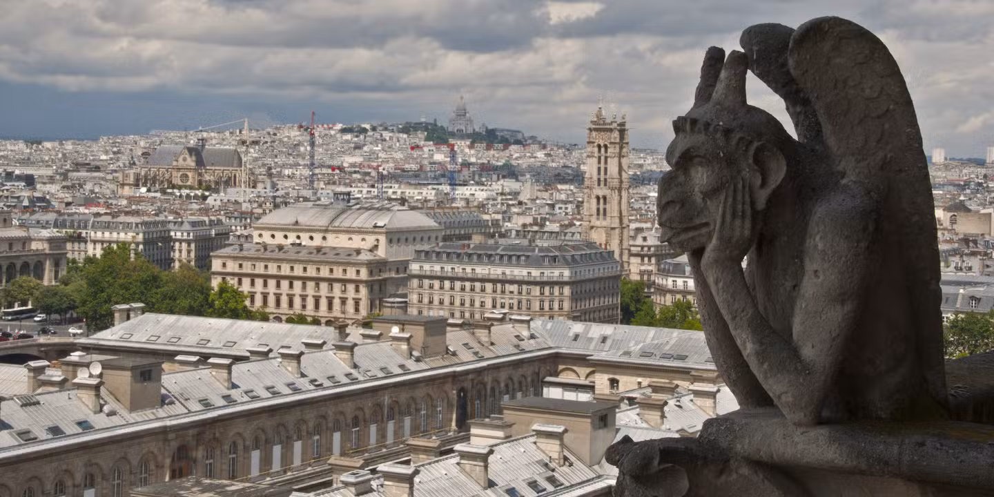 <p>la décoration plus modern</p>