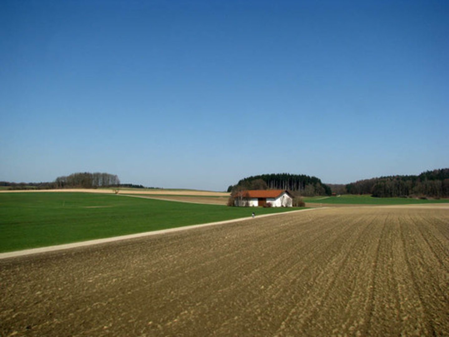 <p>The number of people in a country per unit of arable (land under agricultural cultivation) land; formula = population divided by arable land in km2;</p>