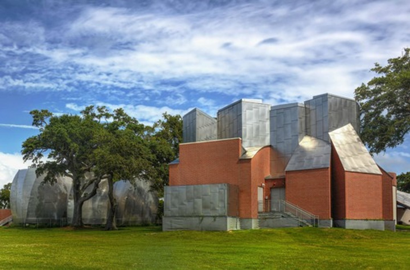 <p>Designed by Frank Gehry</p>