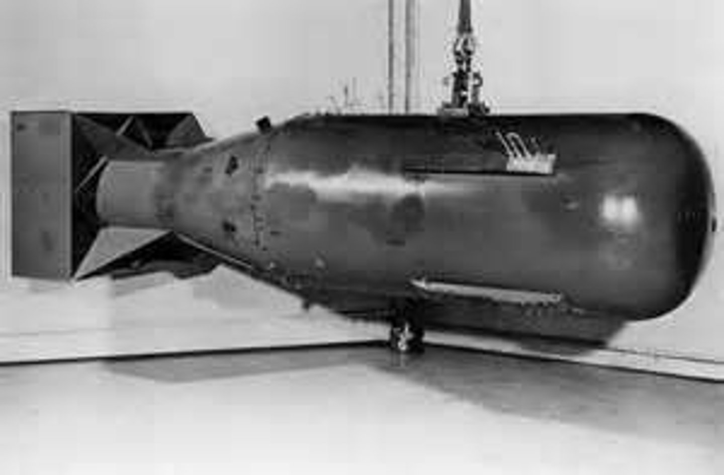 <p>Bomb dropped on Nagasaki</p>