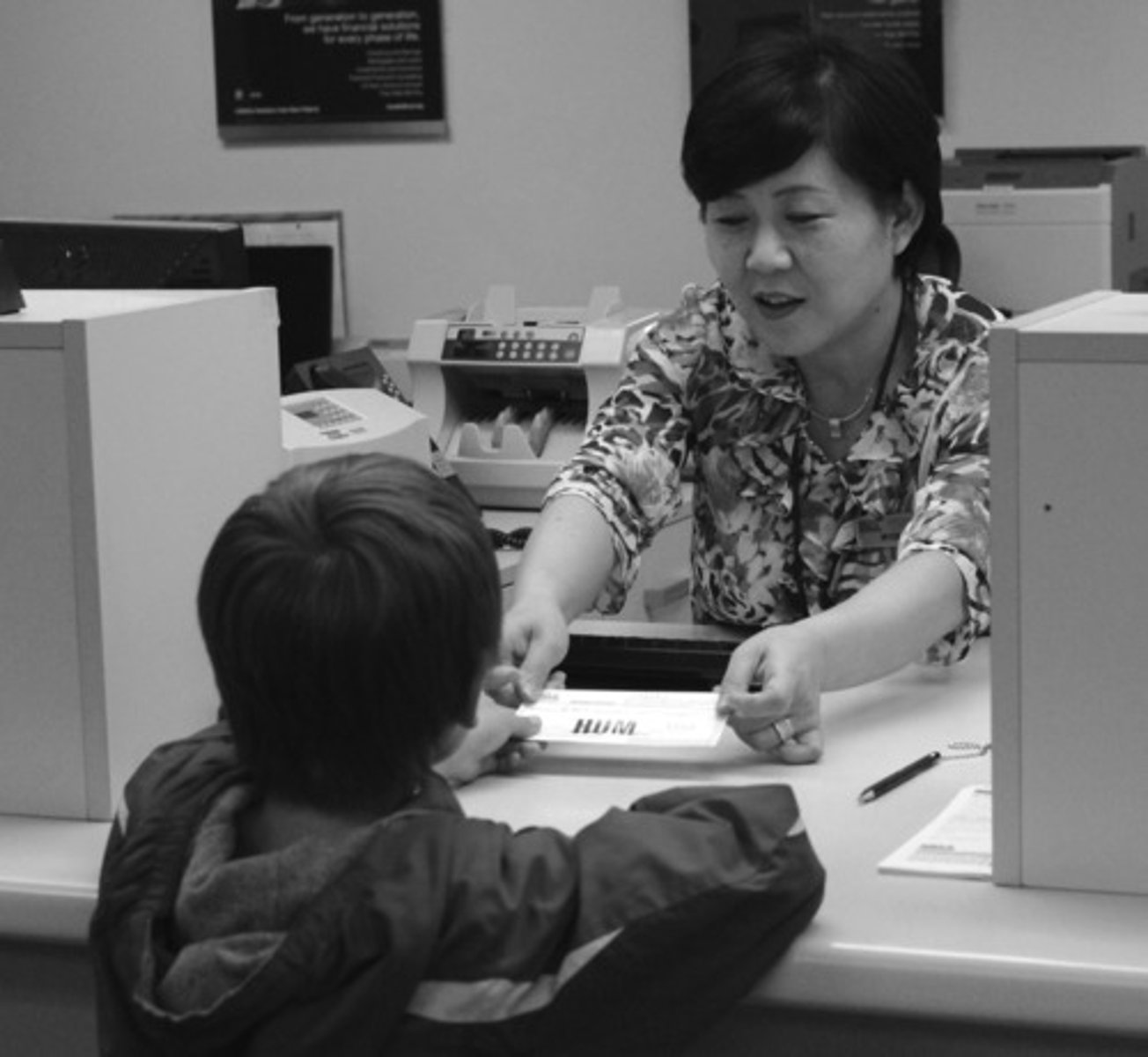 <p>avoir un compte bancaire</p>