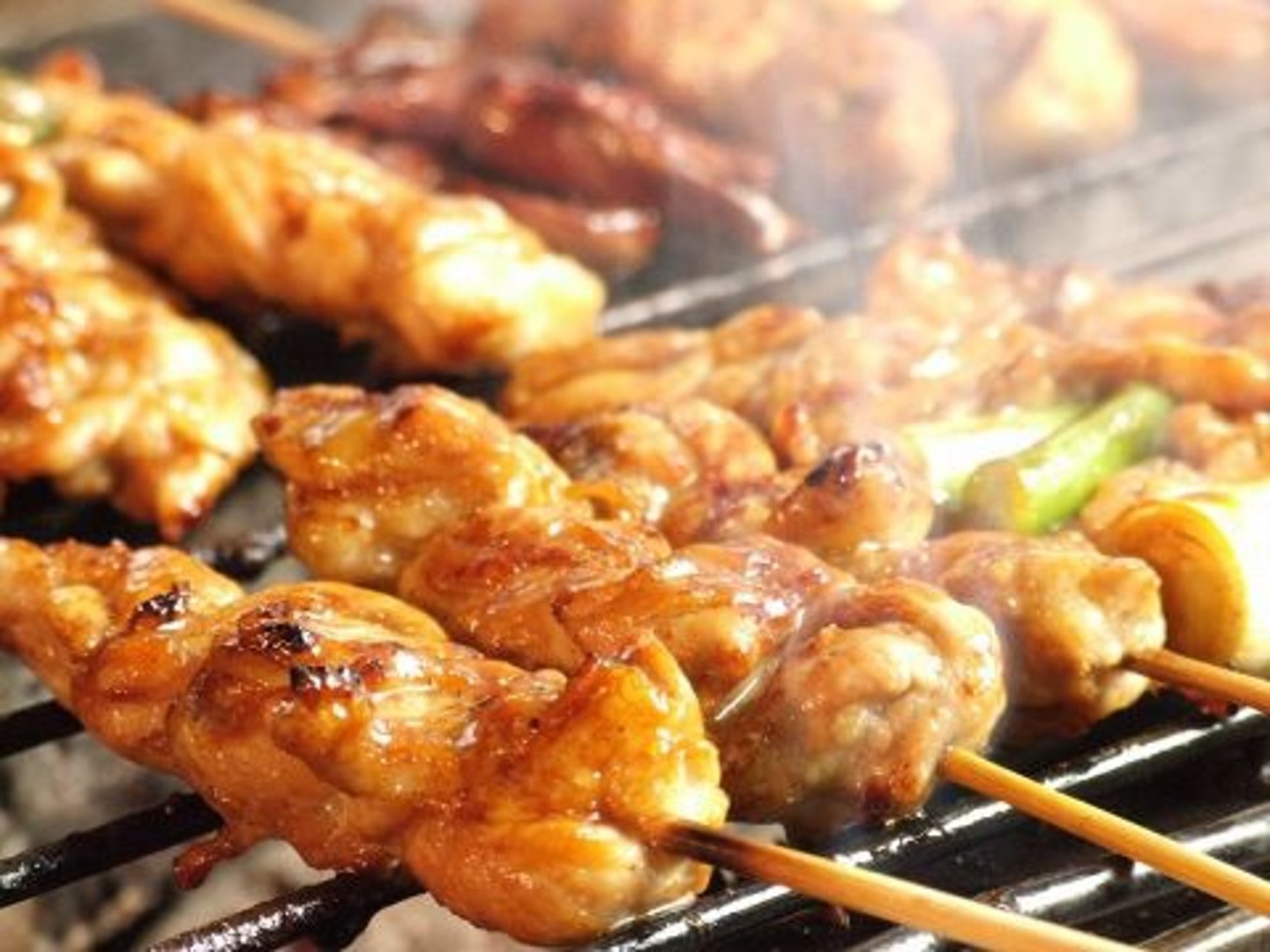 <p>grilled skewerd chicken</p>