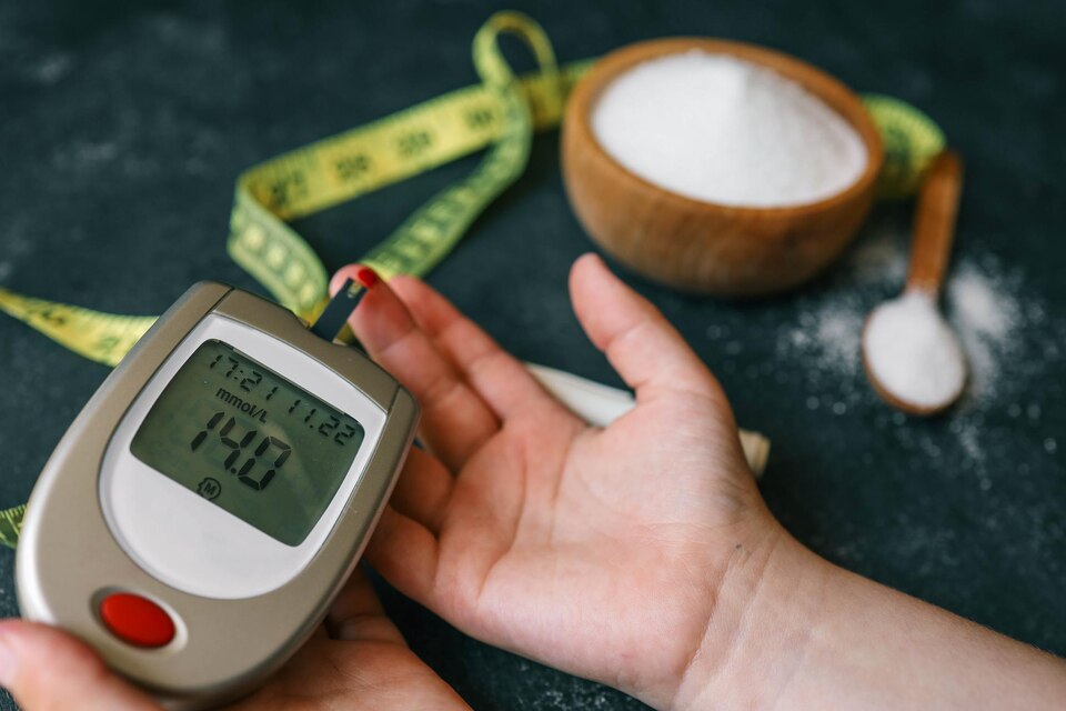 <p>What happens in diabetes?</p>