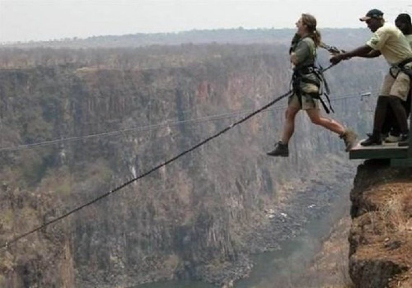 <p>dangerous</p>
