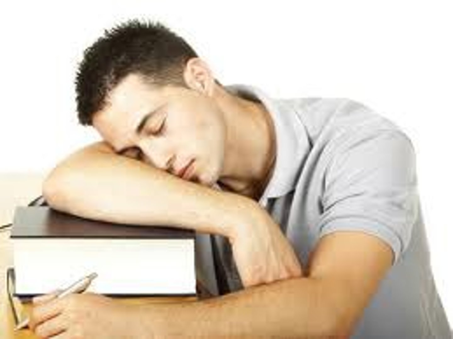 <p>Я ужасно устал</p>