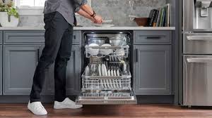 <p>A dishwasher</p><p>The dishwasher was full</p>