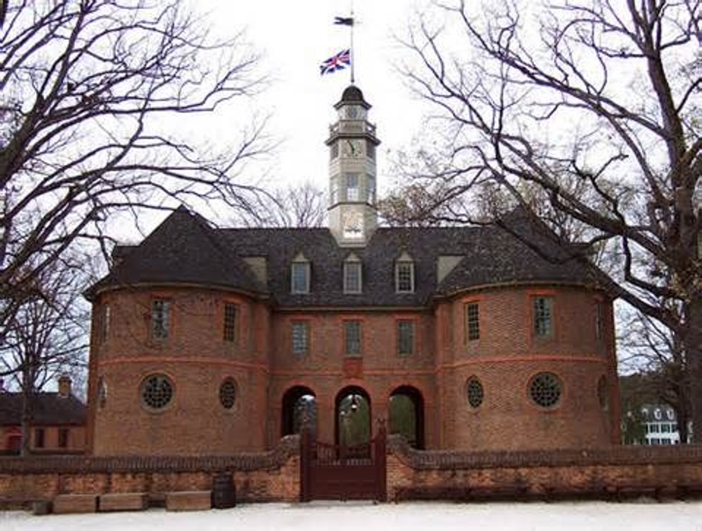 <p>1619 - The Virginia House of Burgesses formed, the first legislative body in colonial America. It was made up of two representatives from teach town voted on by men who owned property. Later other colonies would adopt the Houses of Burgesses concept creating self-governing bodies in the colonies.</p>