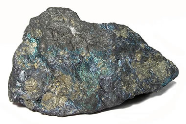Black streak, metallic, cleavage, 2.5-5.5, iridescent