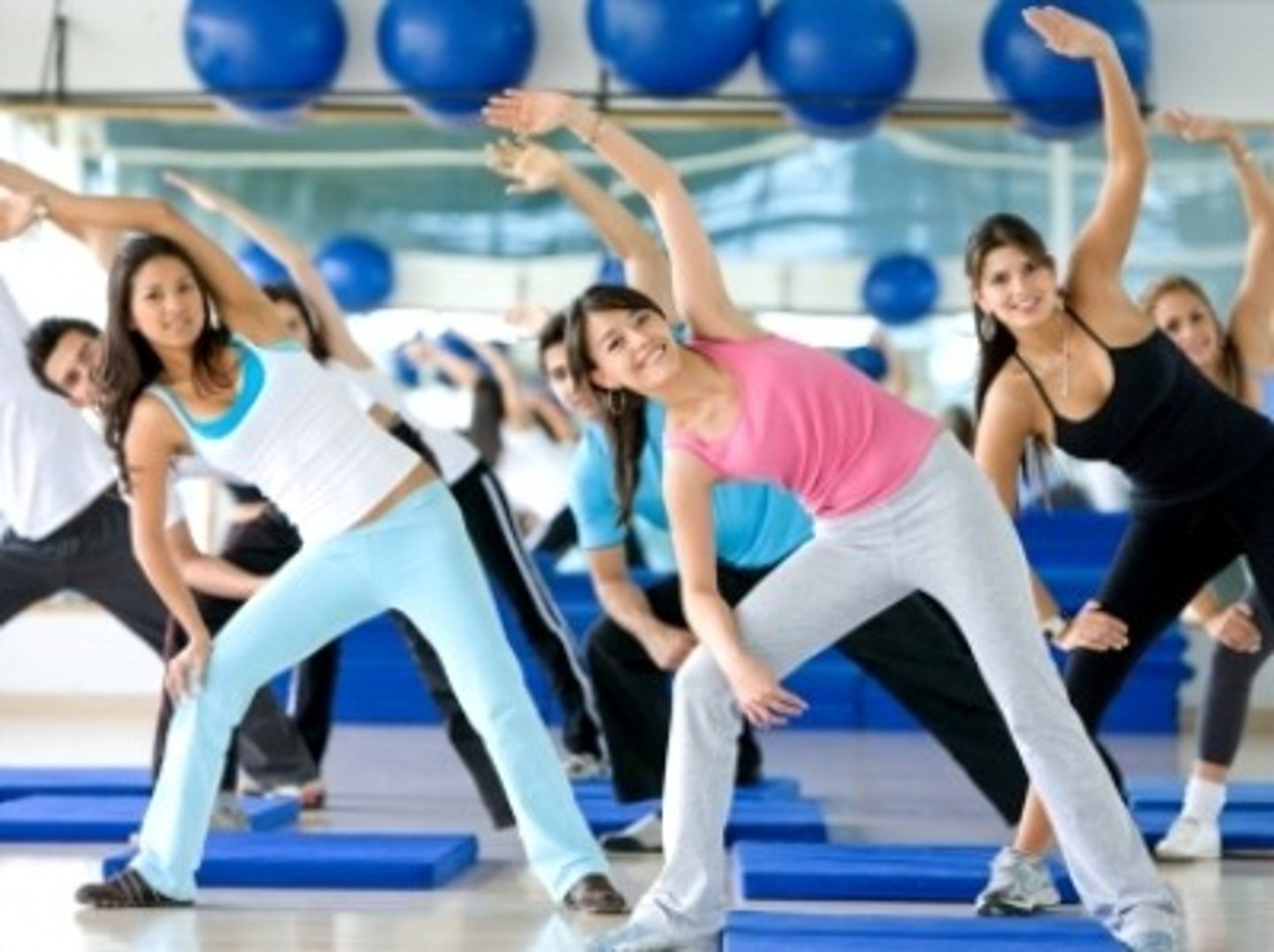<p>aerobics class</p>