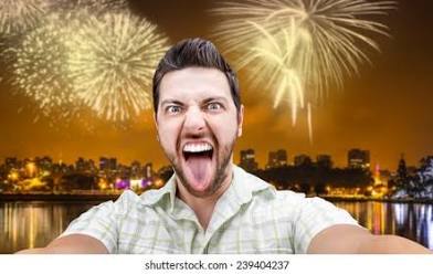 <p>firework | rocket (2)</p>