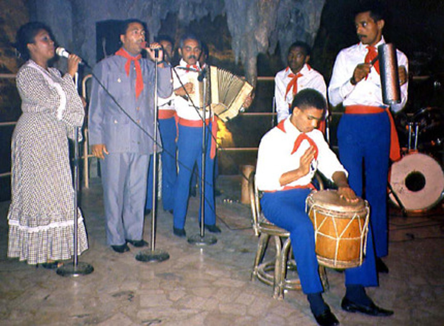 <p>el merengue</p>