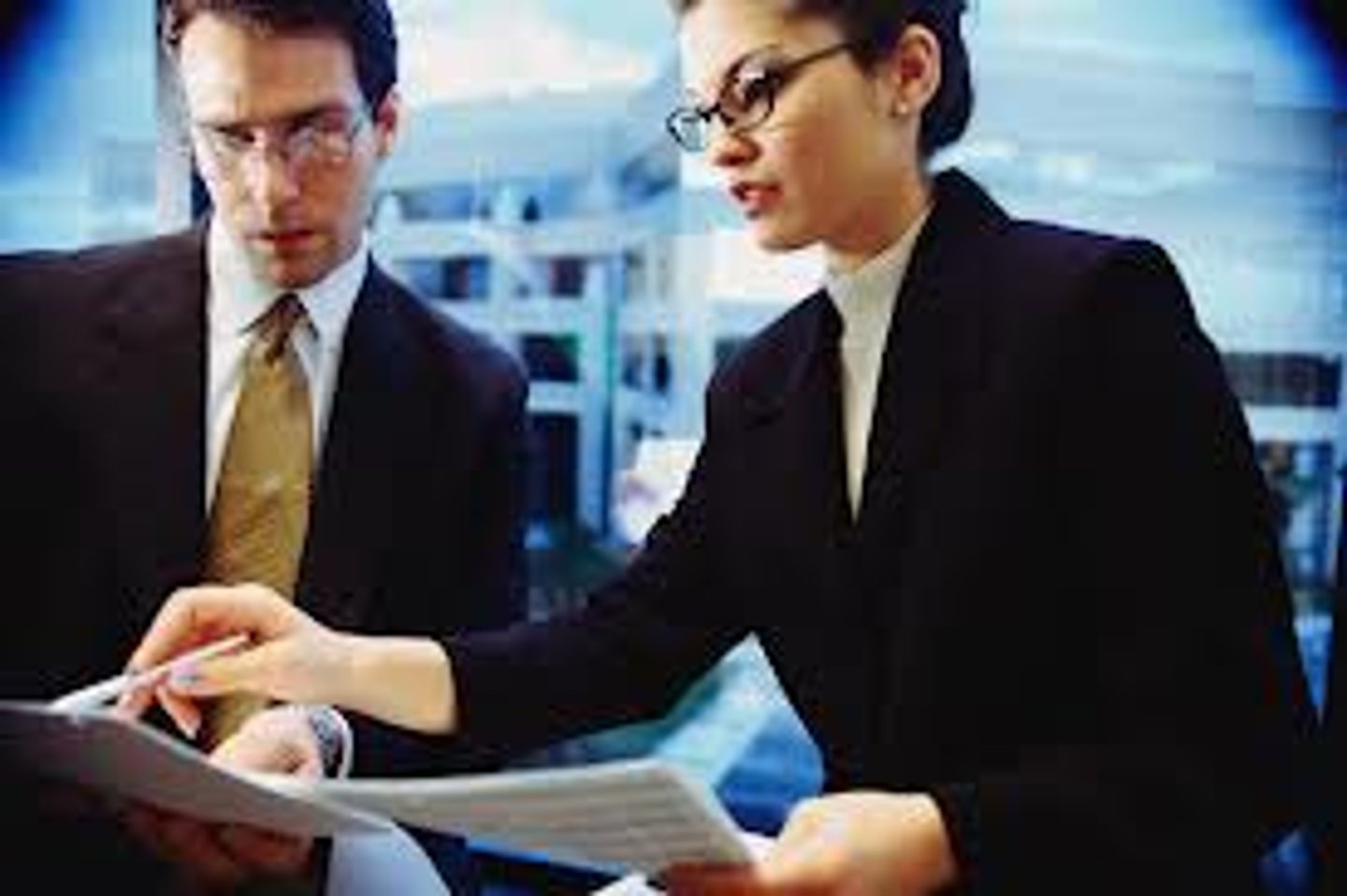 <p>фінансовий радник</p>