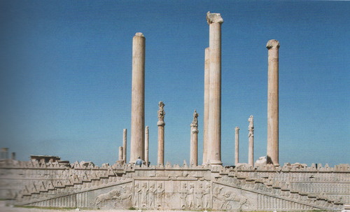 <p>72 columns with carvings on animals</p>