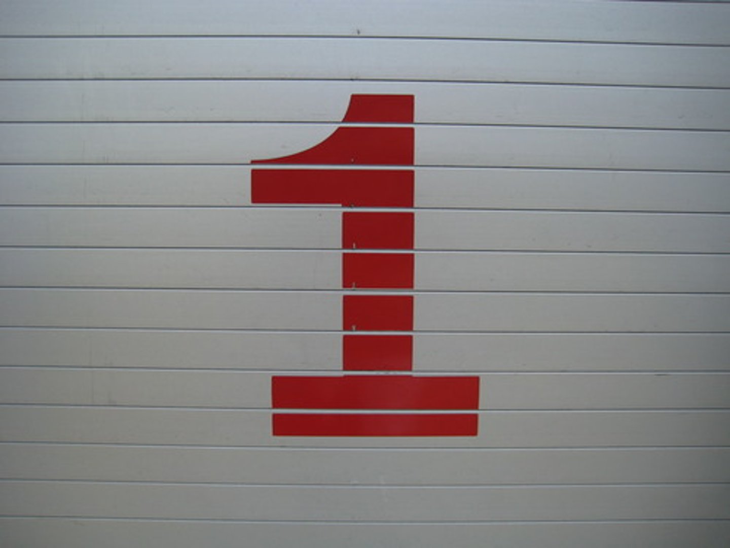 <p>yī</p><p>one</p>