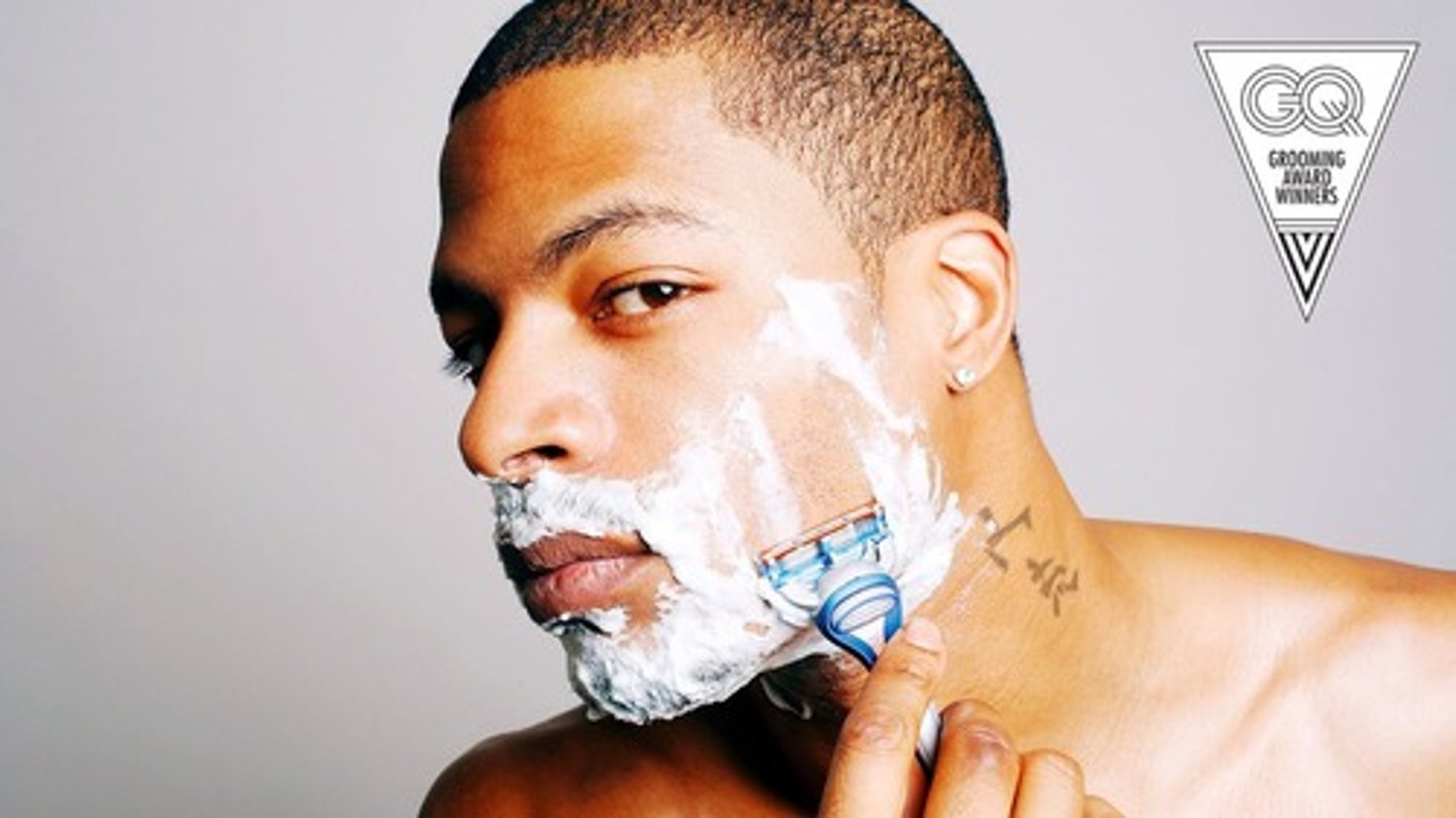 <p>to shave</p>