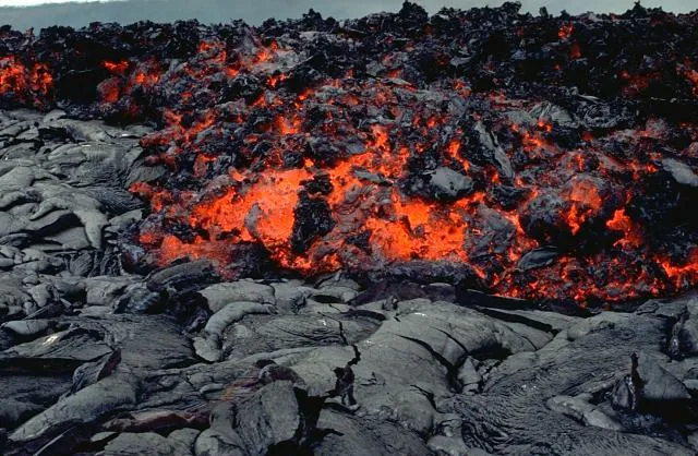 <p><span style="color: inherit">rough surface</span> and viscous but low in temperature</p>