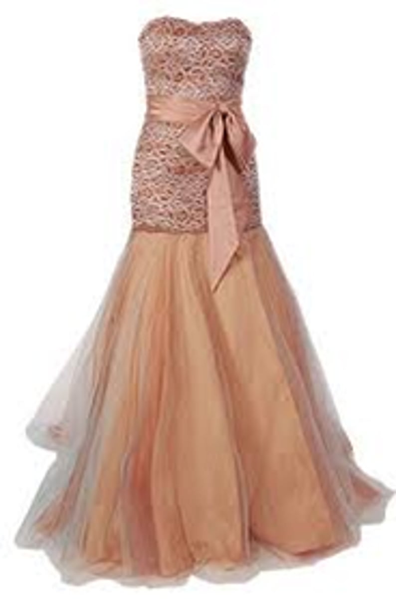 <p>dress</p>