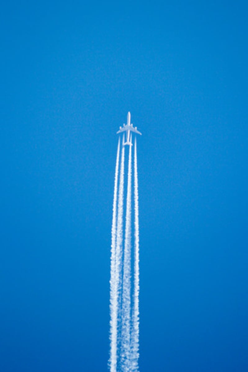 <p>to rise very quickly</p><p>(tăng vọt)</p><p>=skyrocket (tăng đột biến)</p><p>&gt;</p>