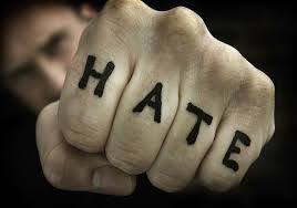 <p>to hate</p>