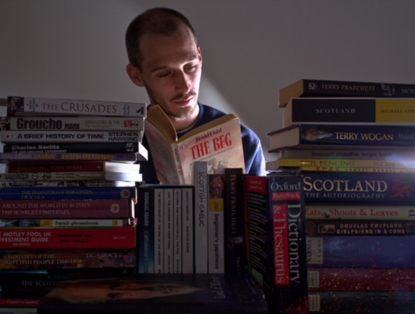 <p>I like reading more</p>