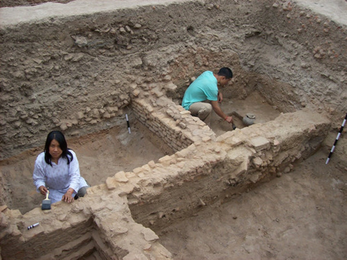 <p>The site of an archeological exploration; "they set up camp next to the dig".</p>