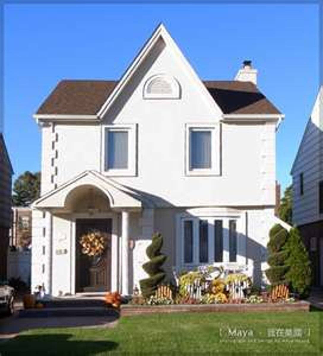 <p>fáng zi - house</p>