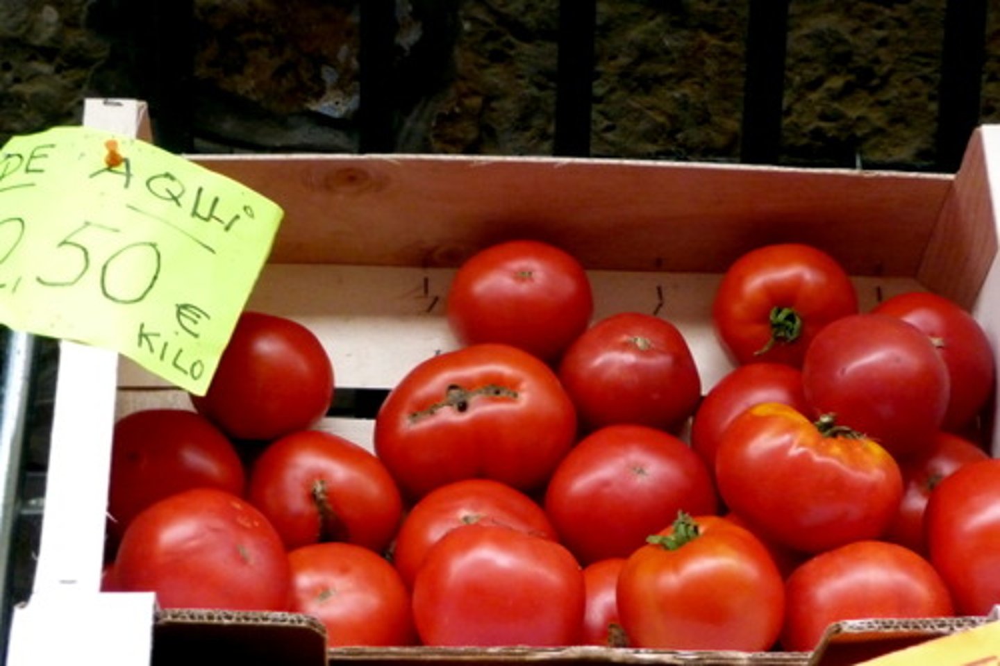 <p>tomatoes</p>