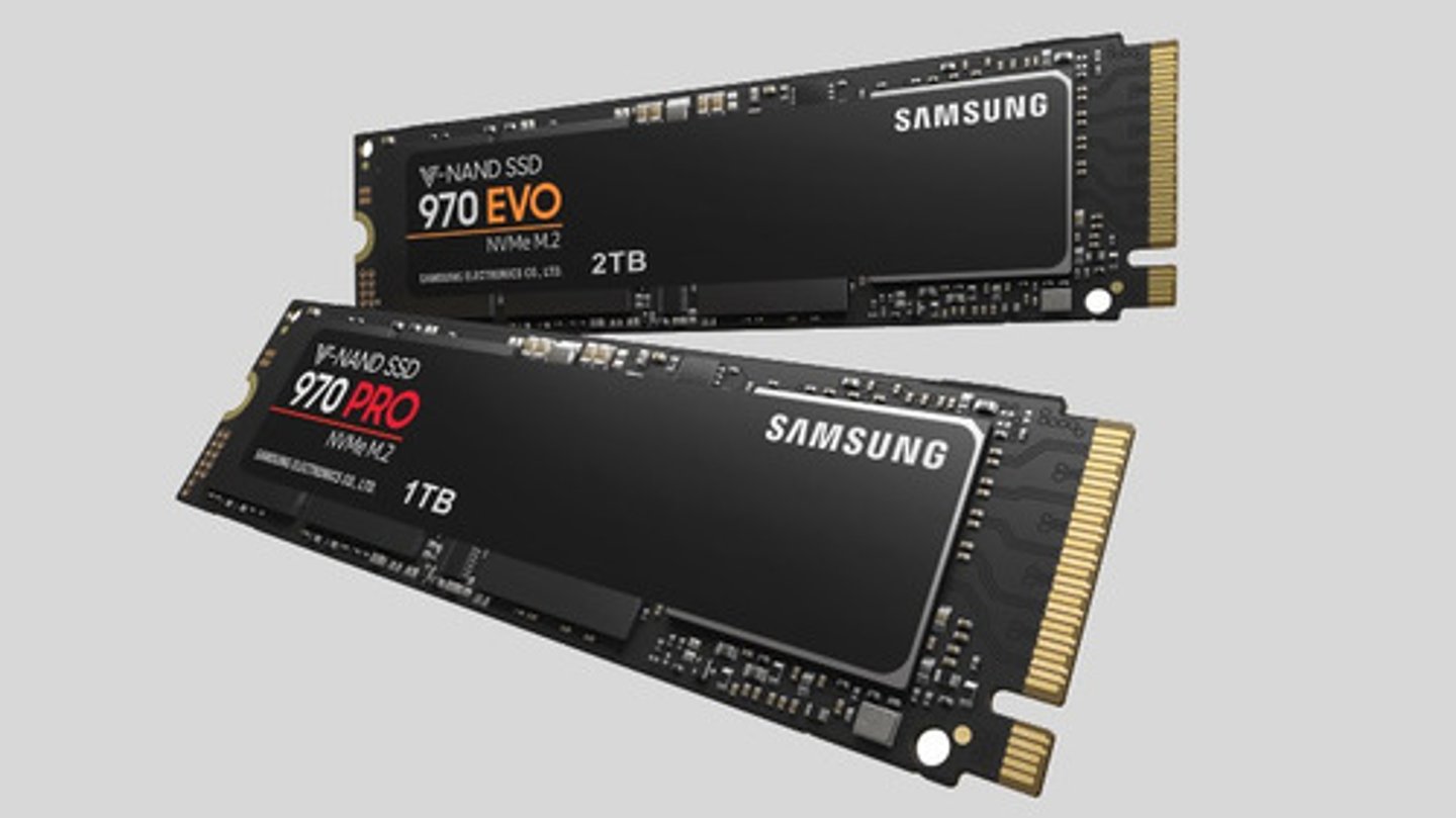 <p>- Smaller form factor</p><p>- No SATA data or power cables</p><p>- Easy to install and replace</p>