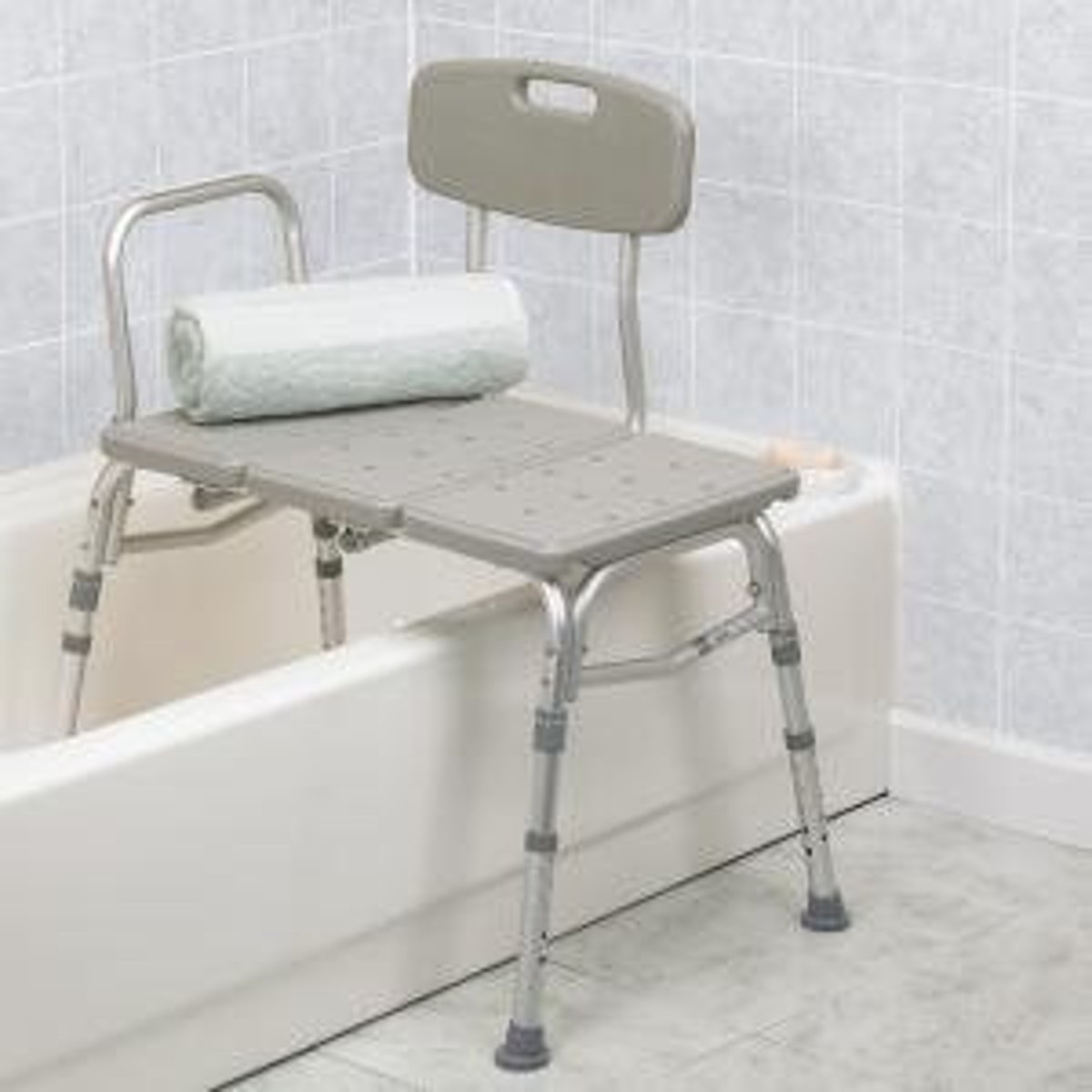 <p>- reachers</p><p>- bathtub seat</p><p>- dressing sticks</p><p>- grabbers</p>