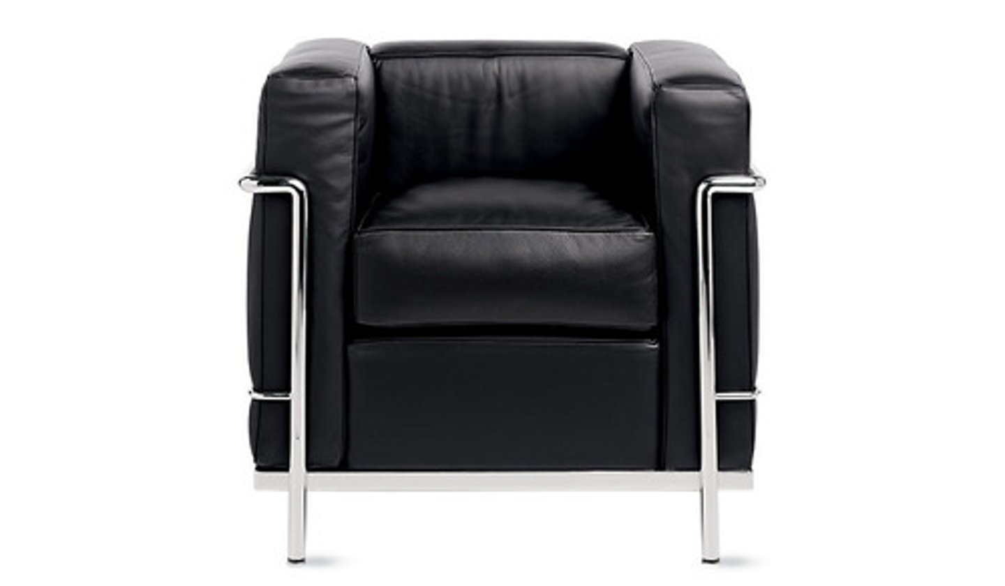 <p>smaller version of the fauteuil grand confort for women<br>narrower seat and 2 cushions instead of one</p>