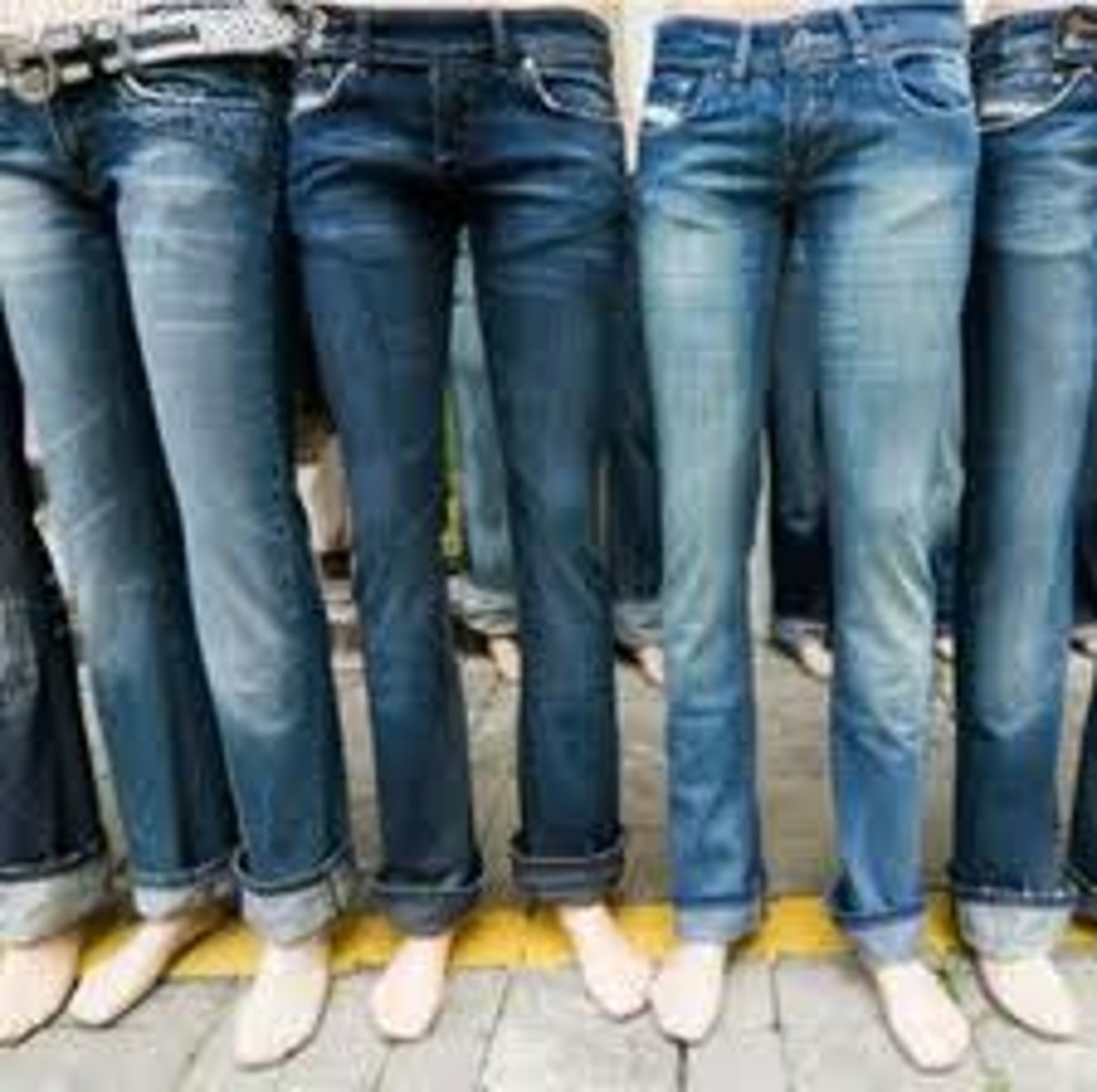 <p>jeans (denim pants)</p>