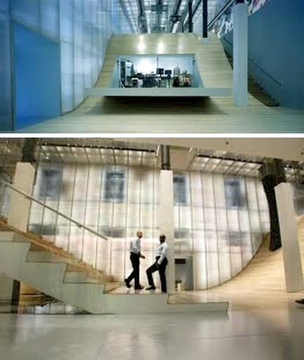 <p>Located in New York, was designed by Rem Koolhaas in 2001</p>