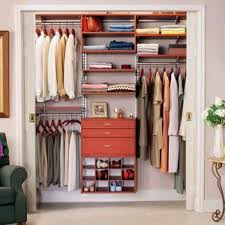 <p>closet; cabinet</p>