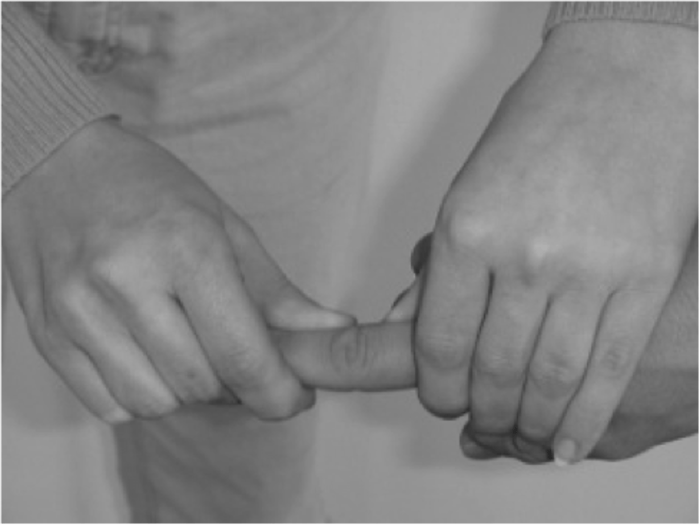 <p>Test: apply a varus/valgus force at the DIPs and PIPs</p><p>+ test is pain at collateral ligament or excessive motion</p>