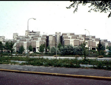 <p>Building + Architect</p>